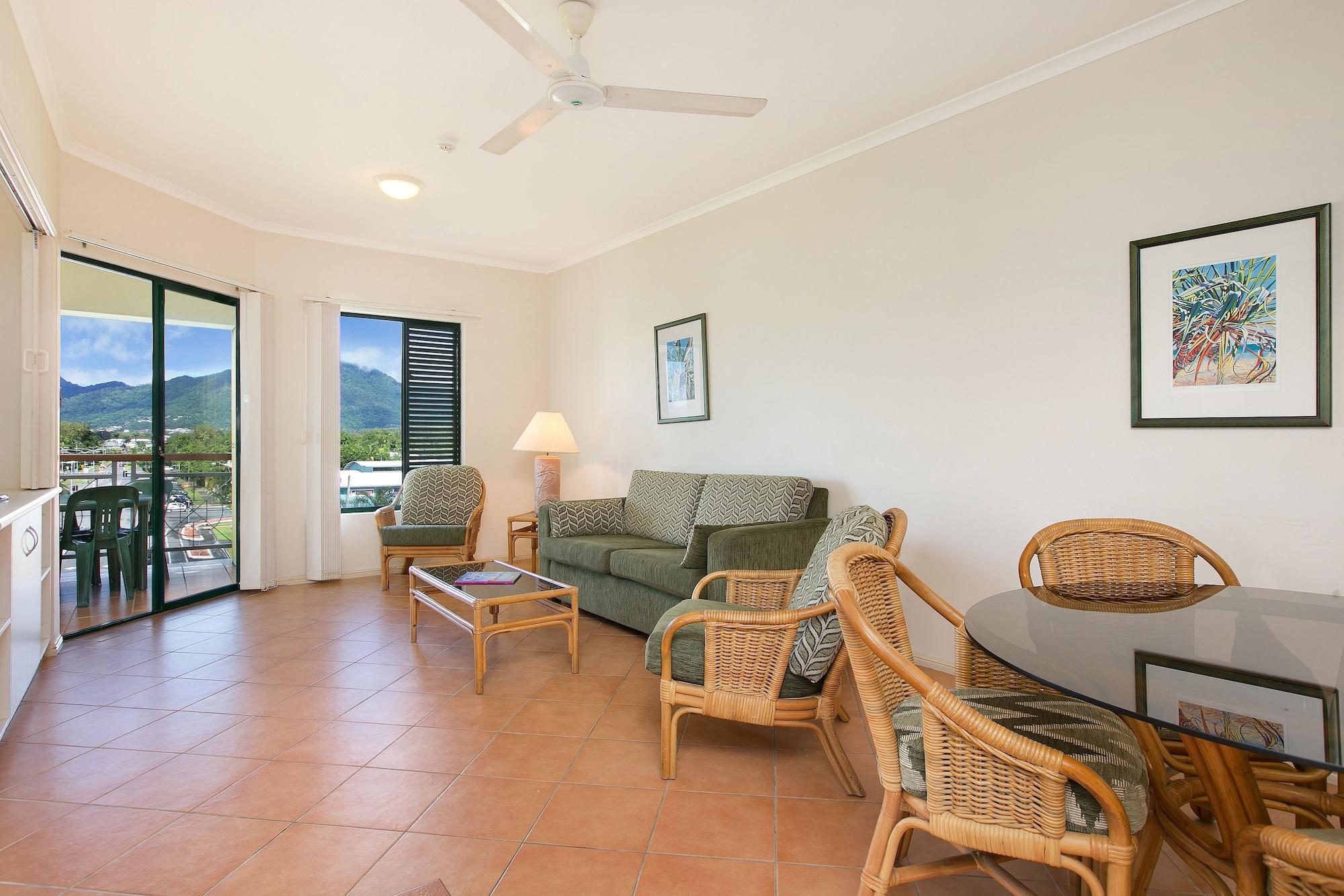 Tropic Towers Apartments Cairns Exterior foto