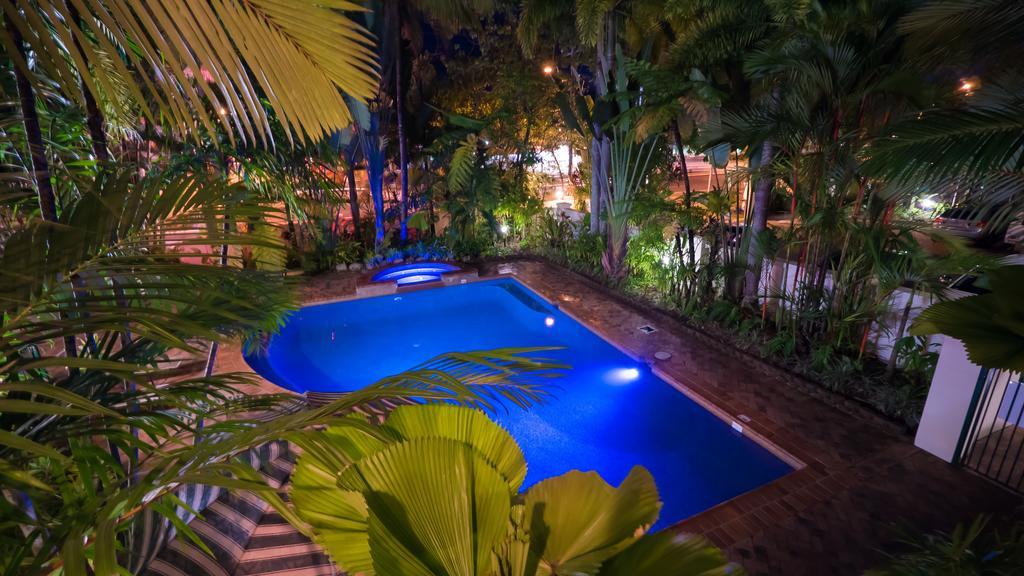 Tropic Towers Apartments Cairns Exterior foto