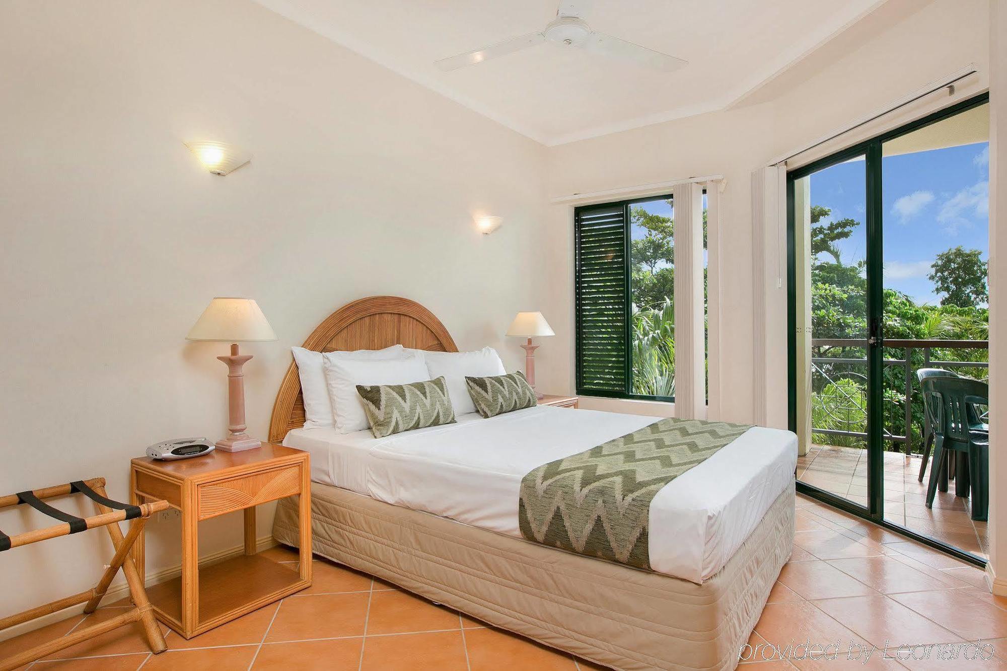 Tropic Towers Apartments Cairns Exterior foto